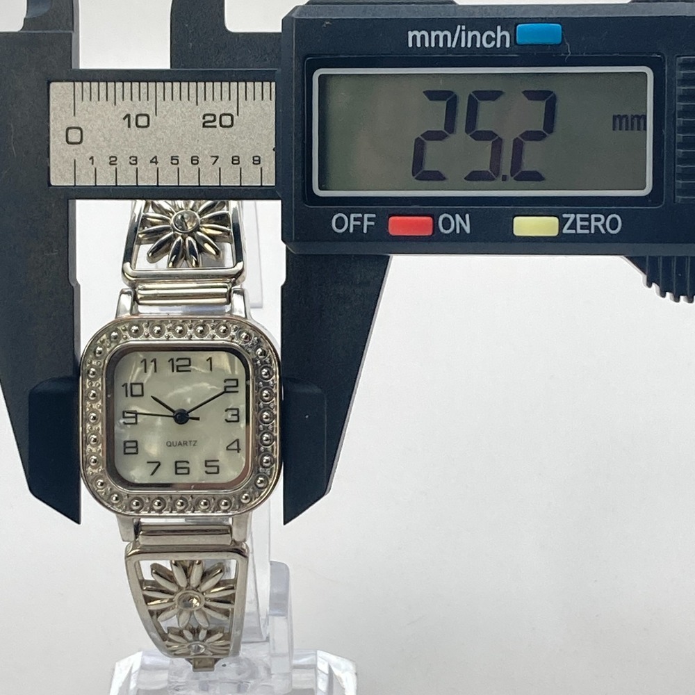 Modern Women's Watch 25mm Silver Tone Floral Stretch Band Crystals New Battery - Picture 9 of 14